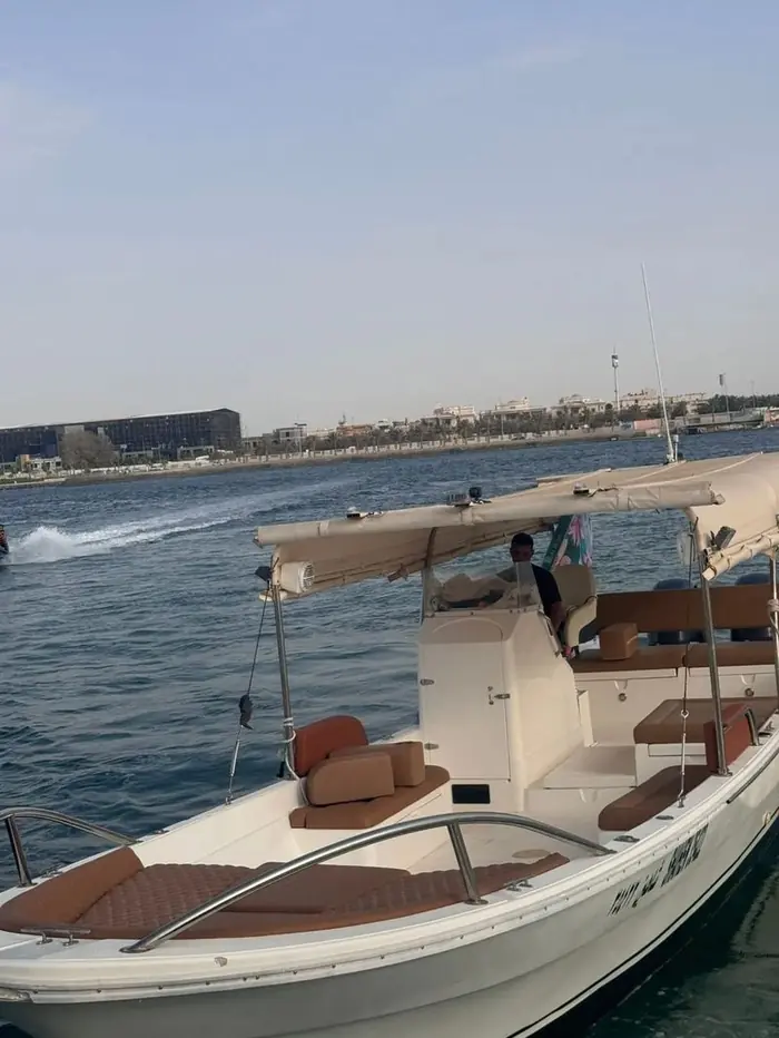 قارب شاهين 3